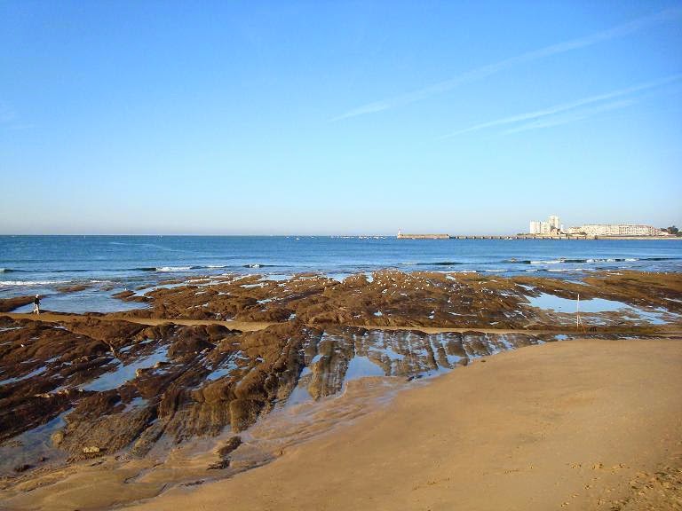 H tel Les Sables d Olonne, Hotel les Roches noires 3